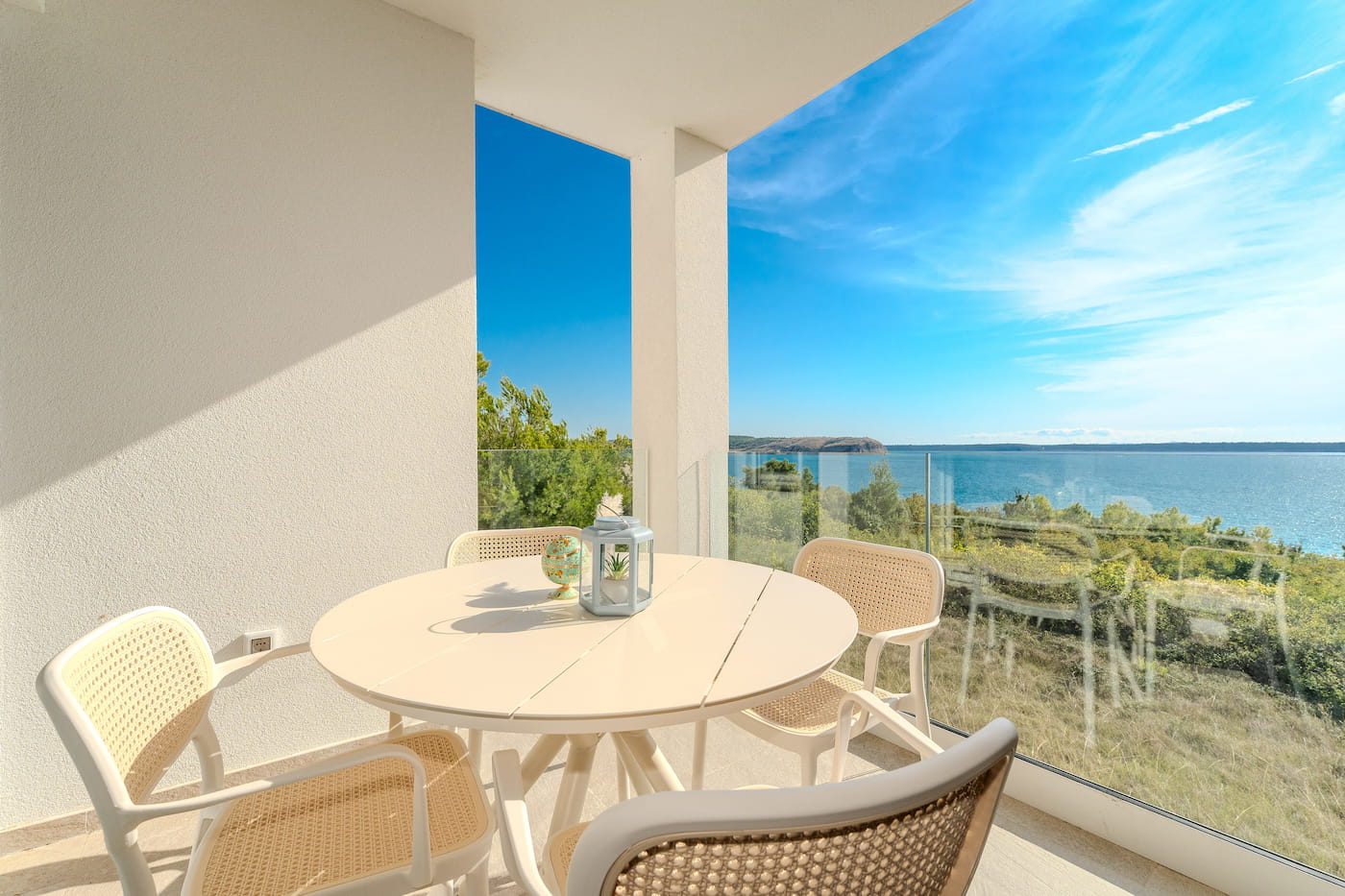 Apartment Mila balcony with sea view